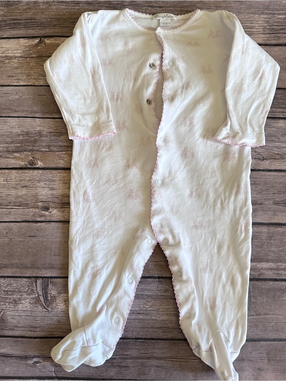 Kissy Kissy white bunny sleeper with pink trim, size 6-9 months vguc